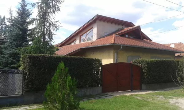 A Nyugalom Szigete Ház 